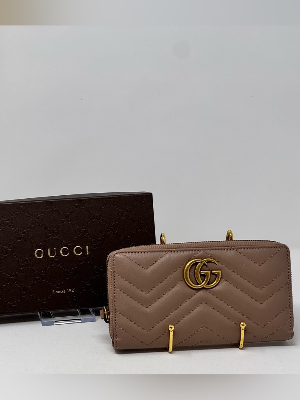 GUCCI Calfskin Matelasse GG Marmont Zip Around Wallet Porcelain Rose